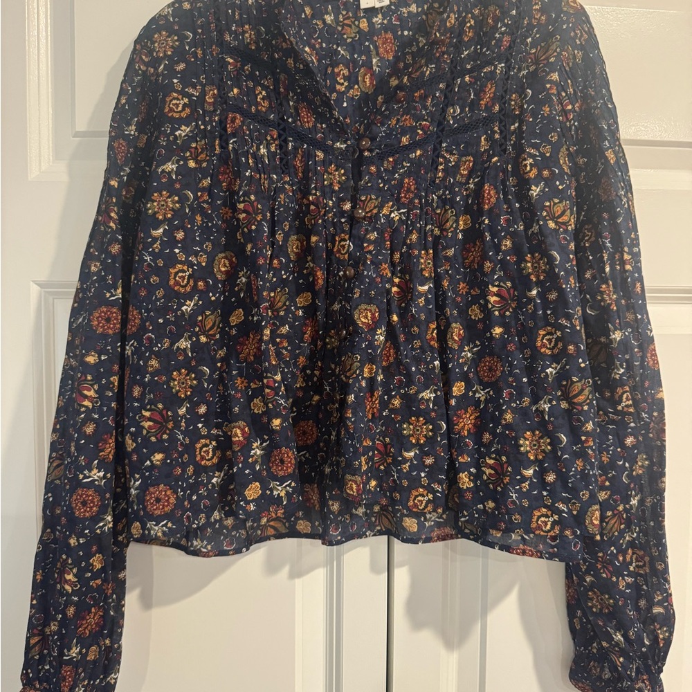 Veronica Beard Black Smocked Blouse with Peter Pan Collar